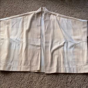 Universal threads Poncho style Jacket